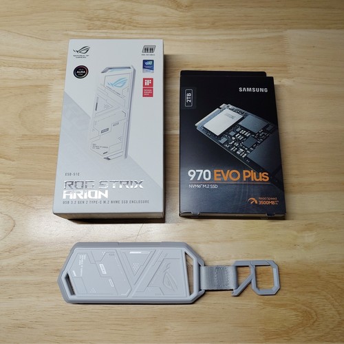 Custodia ssd asus - ssd, strix