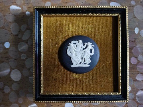 Wedgwood boadicea black basalt - boadicea,