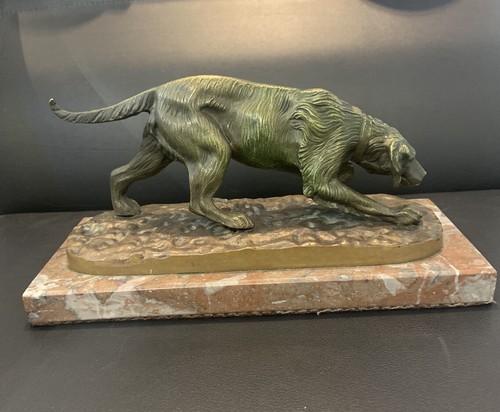 Scultura cane segugio - cane, in