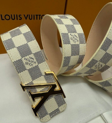 Louis vuitton gold buckle - gold,