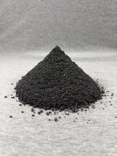 Minerale di ferro scuro