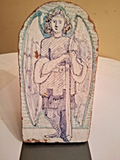 PIASTRELLA IN CERAMICA