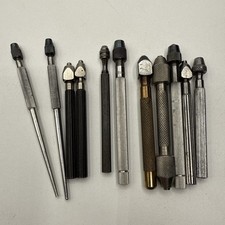 Vecchio strumento orologiaio