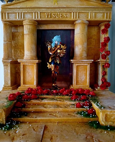 Diorama myth cloth saint - diorama,