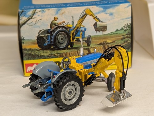Trattore corgi toys ford - corgi, 74