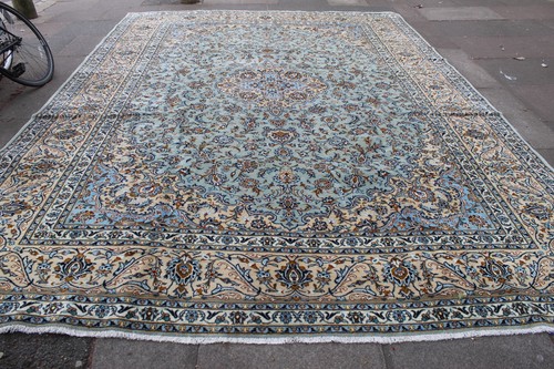 Tappeto grande vintage fatto - , a