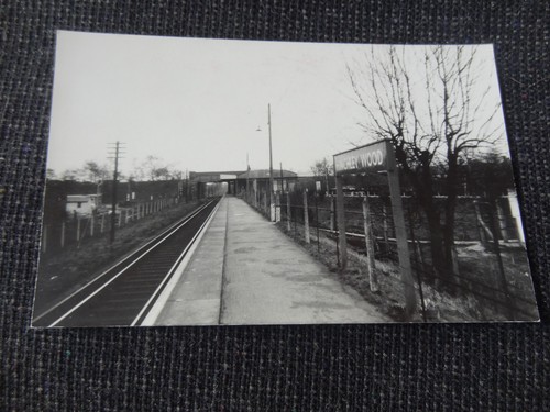 Hinchley wood railway station - hinchley,