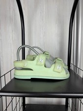 Sandali Chanel "Papà" verde