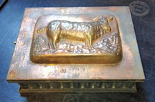 Vecchio stampo in rame per