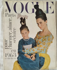 VOGUE PARIS DECEMBRE 1962 ROMY SCHNEIDER AUDREY HEPBURN ELISINHA MOREIRA SALLES