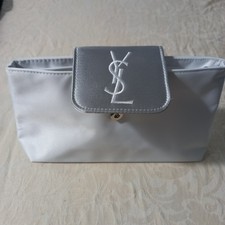 Pochette Yves Saint Laurent