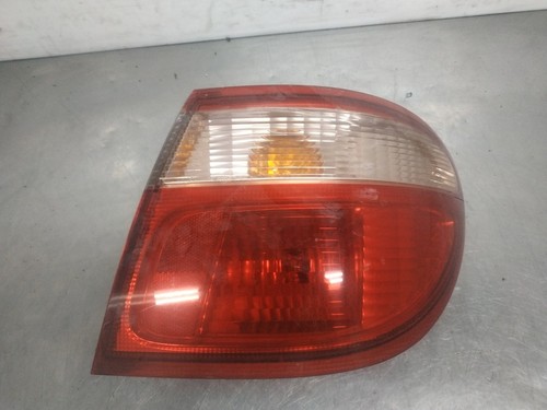Faro posteriore destro - posteriore, nissan