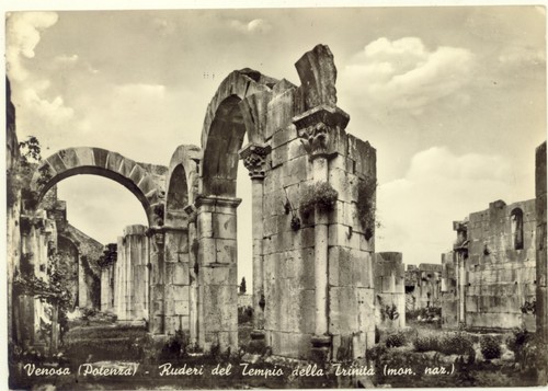 Venosa potenza ruderi del - -ruderi,