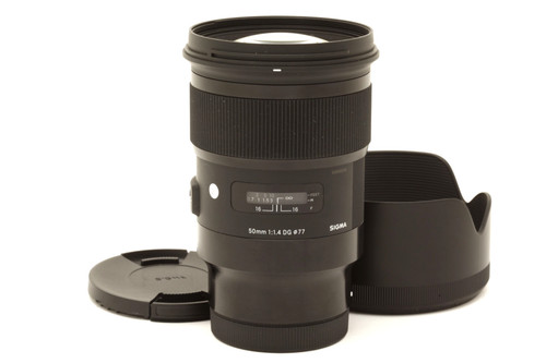 Sigma 4 obiettivo - f1.4,