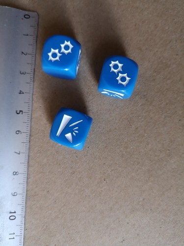 Blue dices hogs of war - 3,