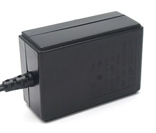 Caricabatteria ricaricabile