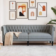 Divano Poliestere Chesterfield