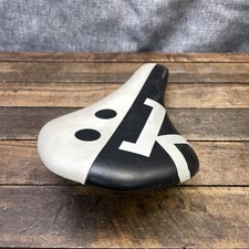 Fizik Ares K:ium Sella Sella