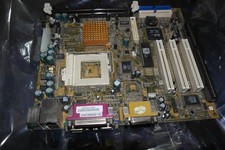 Socket 370 ATX Scheda Madre Nvidia TnT2 PCI ISA Audio Ethernet ACER M1631 FUNZIONANTE