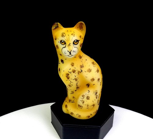 Figurina fenton opale - figurina, vetro