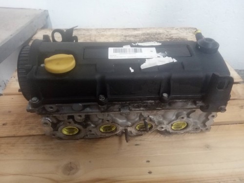 Testata motore per - testata,
