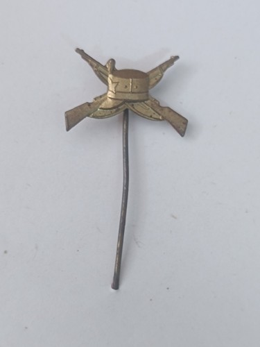 Vecchia spilla pins fanteria