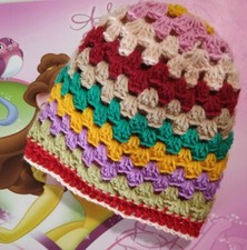 Cappello granny square, cappellino  arcobaleno, cappello fatto a mano