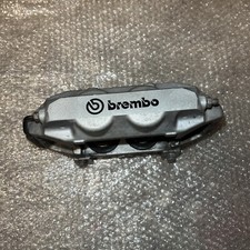 Pinza freno anteriore Brembo