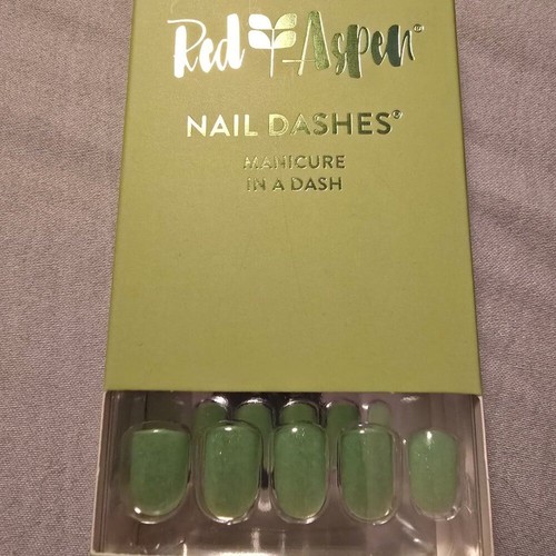 Red aspen nail dashes cool - aspen,