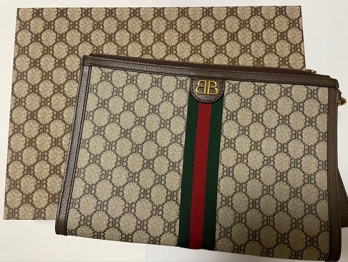 Borsa pochette collaborazione