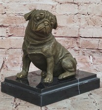 Scultura In Bronzo Di Bulldog Inglese Collezionabile Per Amanti Degli Animali