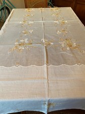 Tovaglia vintage ricamata a