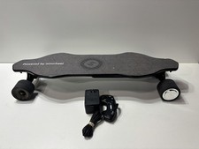 ELECTRIC SKATEBOARD WITH