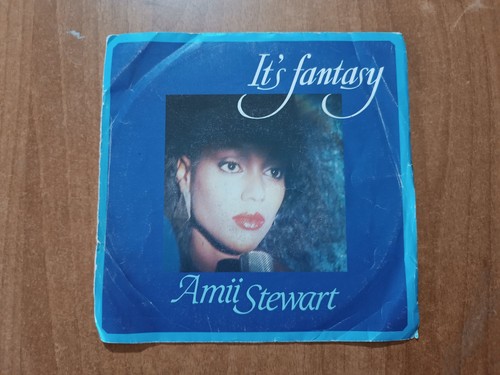Giri amii stewart it s - amii, it's