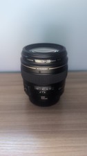Canon EF 100mm f2 USM Lens