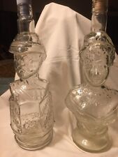 2 BOTTIGLIE IN ONORE DELL'EROE GALLIANI+DONNA VETRO IMPRESSO A RILIEVO DELL'800