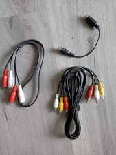 Set di vari cavi video e