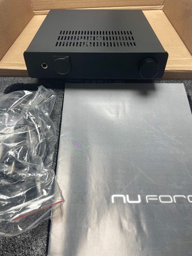Nuforce 200 amplificatore - -,