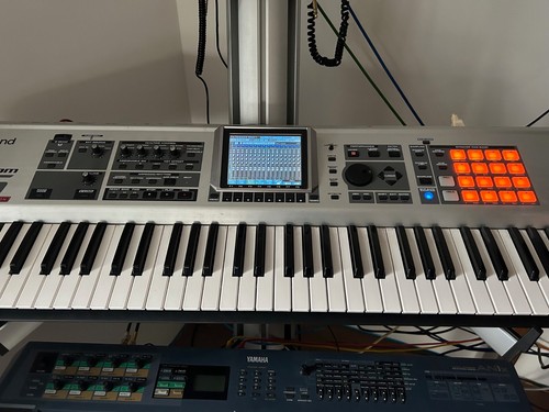 Roland fantom expanded - roland, +