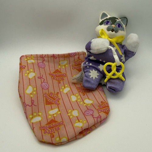 Vintage kitty sleep surprise - n,