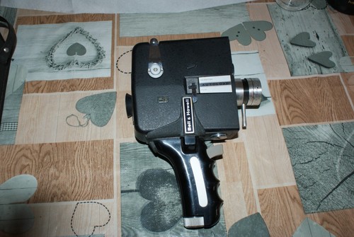 Cinepresa vintage bell owell - &,