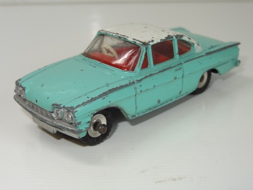Dinky 143 ford console - dinky,