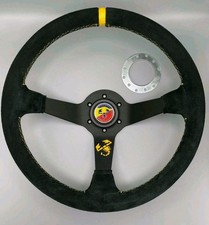 Volante sportivo scamosciato