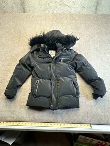 Moncler puffer jacket - moncler,