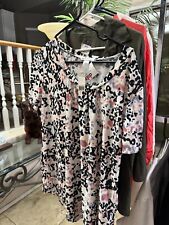 QUATTRO TOP DONNA NUOVI CON