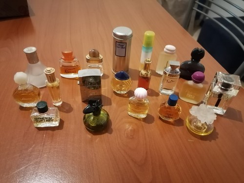 Lotto miniature di - ,