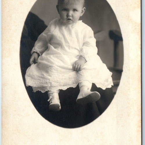 C1920s baby studio - studio, ritratto