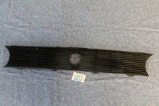 VOLKSWAGEN GOLF MK1 CALANDRA MASCHERINA FRONT GRILL NOS