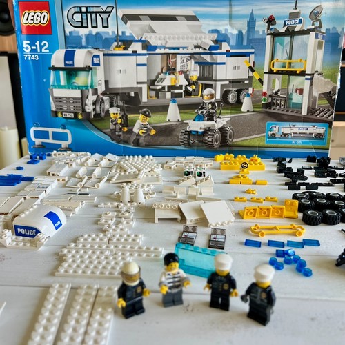 Lego 7743 city - city, town