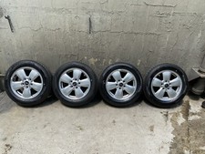 175 65 15 4 pneumatici + 4 cerchi in lega originali Mini. Smontati dopo acquisto